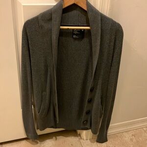 American Eagle Outfitters Sweater with pockets.